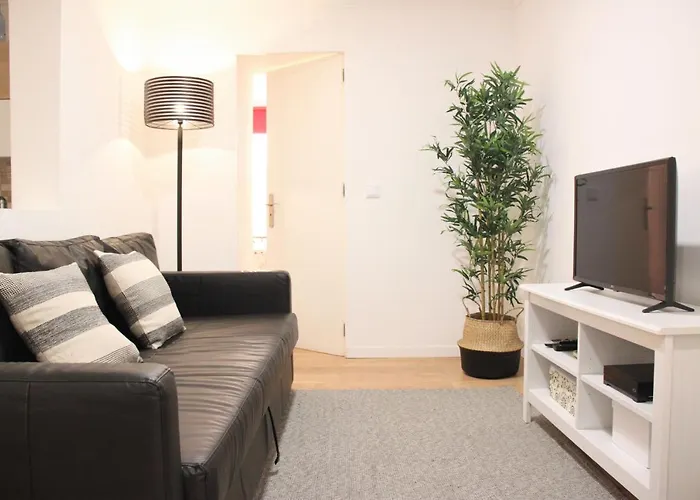 Romantichome At Alfama's Heart Lisboa