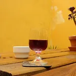 Romantichome At Alfama's Heart Lisboa