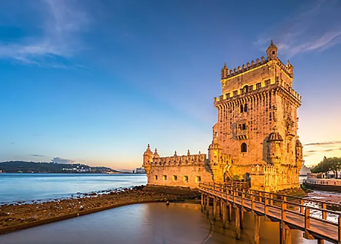 Romantichome At Alfama's Heart *