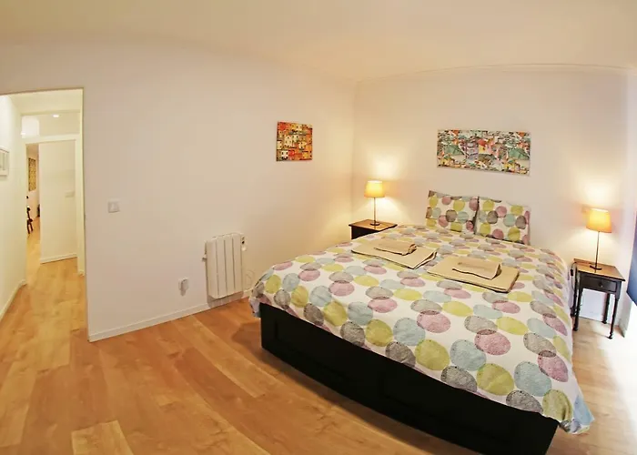 Romantichome At Alfama's Heart *