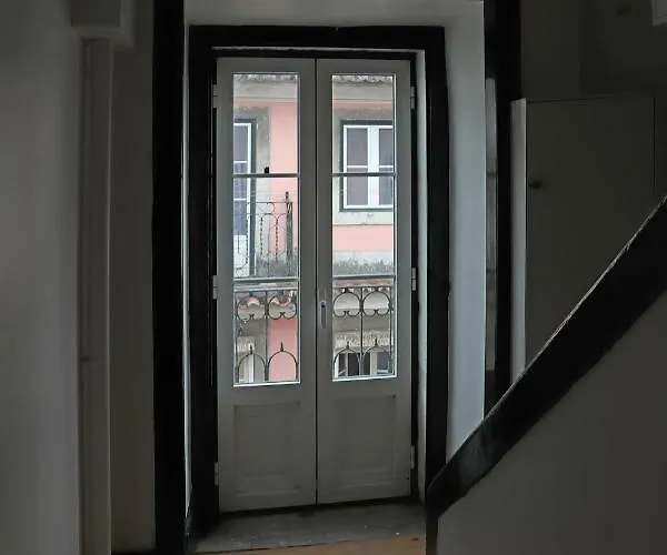 Romantichome At Alfama's Heart Appartement Lissabon