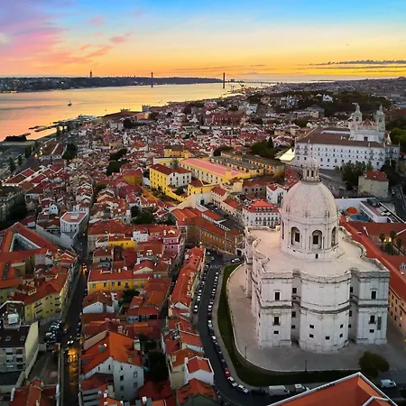 アパート Romantichome At Alfama's Heart *