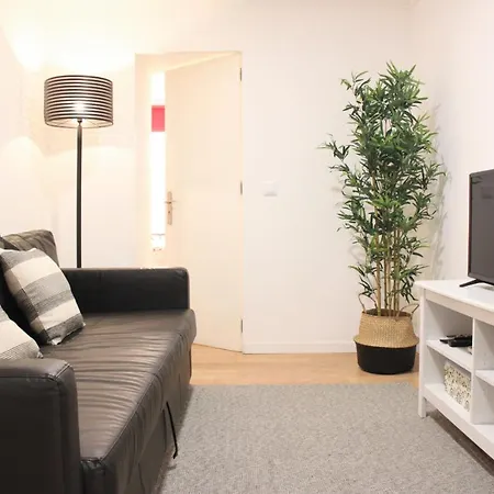 Romantichome At Alfama's Heart Lisboa