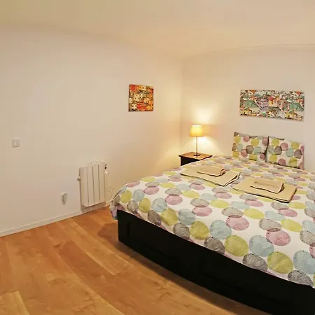 Romantichome At Alfama's Heart *